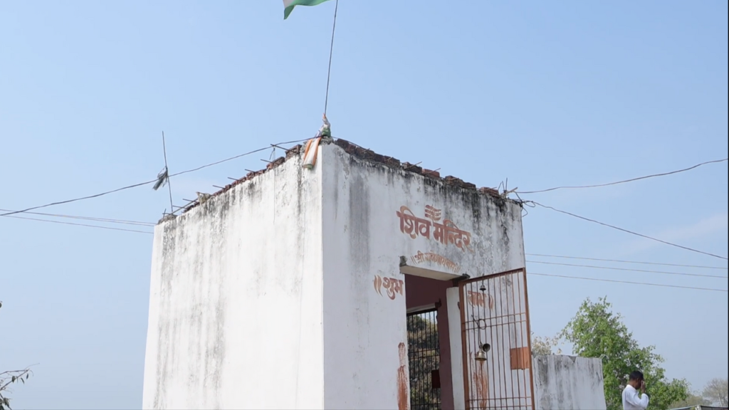 Donate for the Mandir renovation in Varanasi