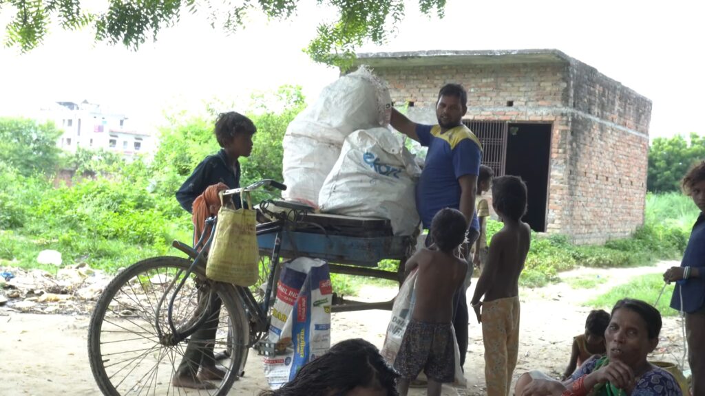 How You Can Help Communities Through Online Crowdfunding