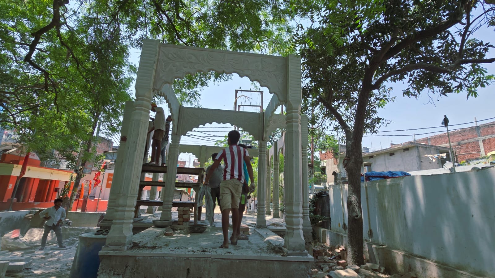 Sacred Mahadev Temple Rebuild in Kashi
